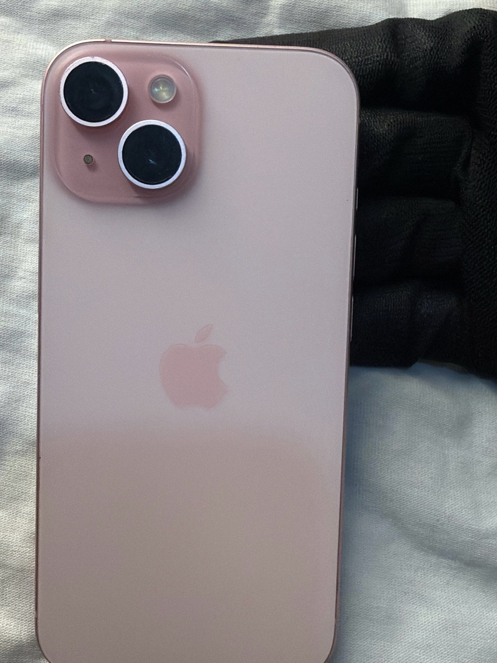 Apple iPhone 15